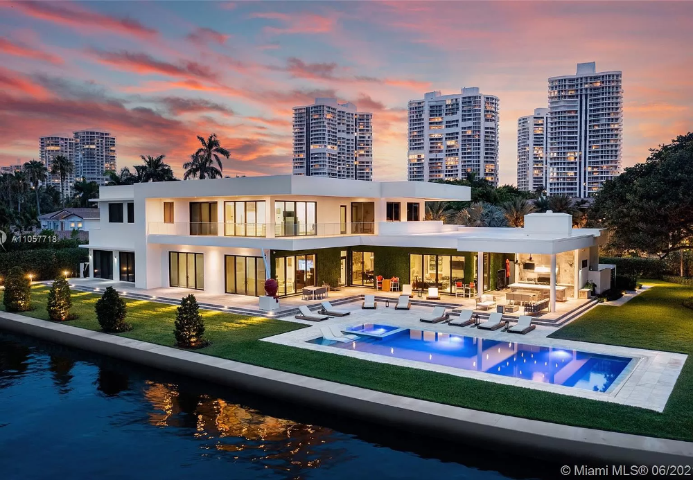 Golden Beach FL Homes For Sale - Living in Golden Beach